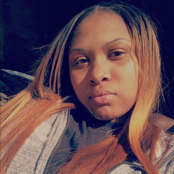 Meet your Posher, Bree - Picture 1 of 1